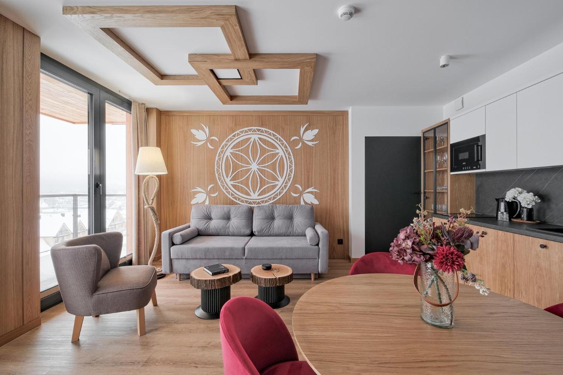 Rezydencja Sloneczna - Spa & Apartamenty Z Widokiem - เบียลกาตัทร์ชันสกา ภายนอก รูปภาพ