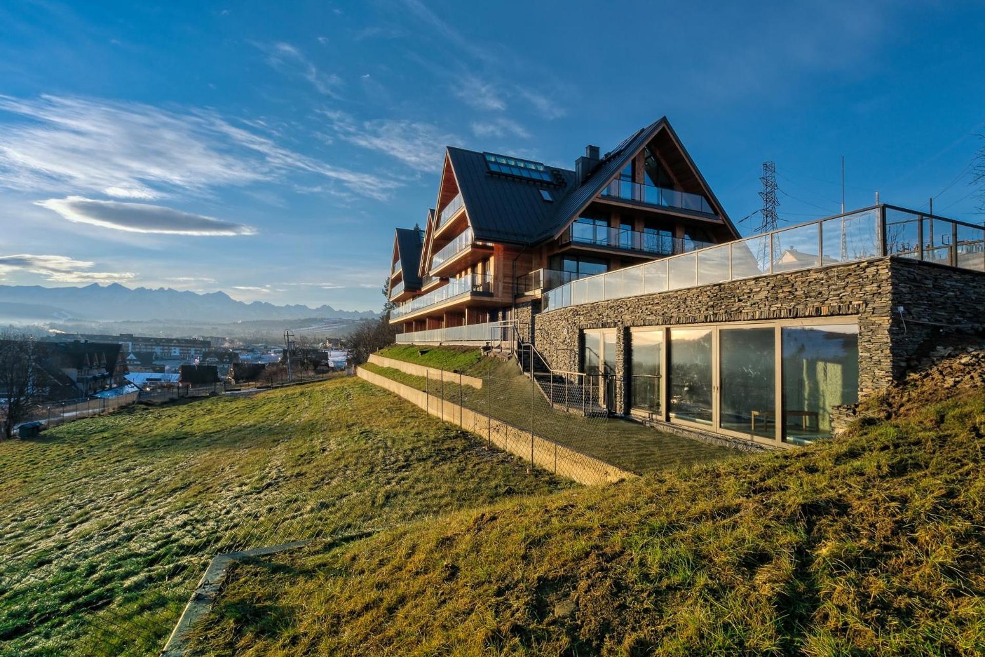 Rezydencja Sloneczna - Spa & Apartamenty Z Widokiem - เบียลกาตัทร์ชันสกา ภายนอก รูปภาพ