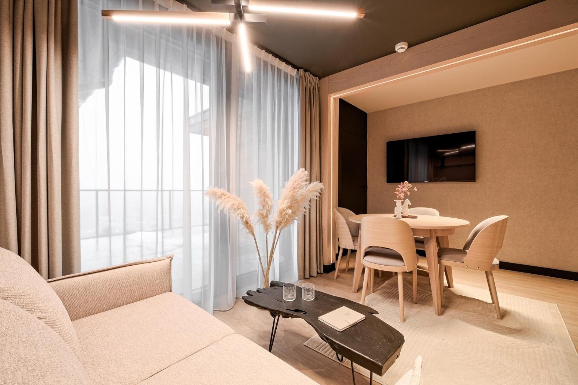 Rezydencja Sloneczna - Spa & Apartamenty Z Widokiem - เบียลกาตัทร์ชันสกา ภายนอก รูปภาพ