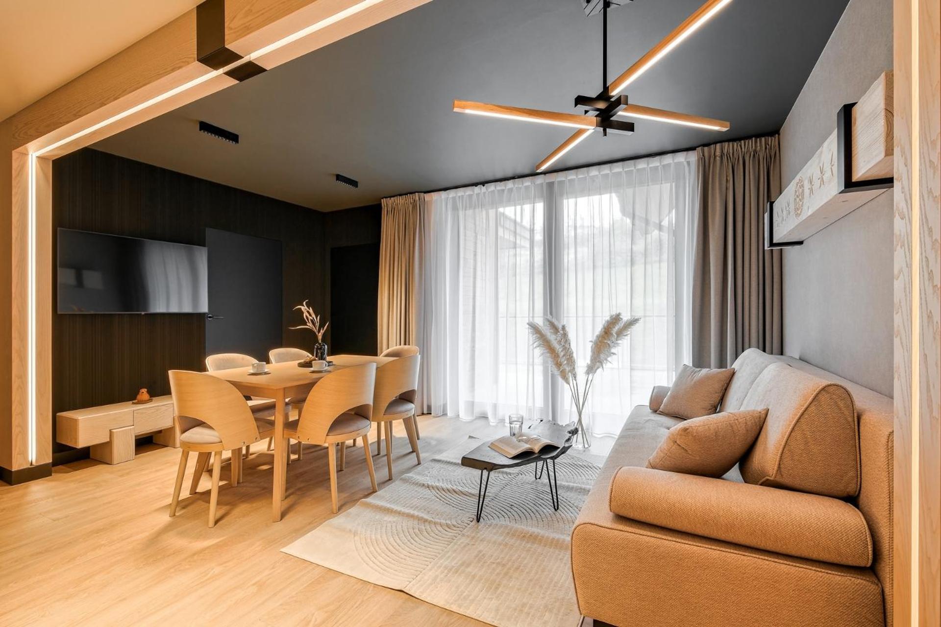 Rezydencja Sloneczna - Spa & Apartamenty Z Widokiem - เบียลกาตัทร์ชันสกา ภายนอก รูปภาพ