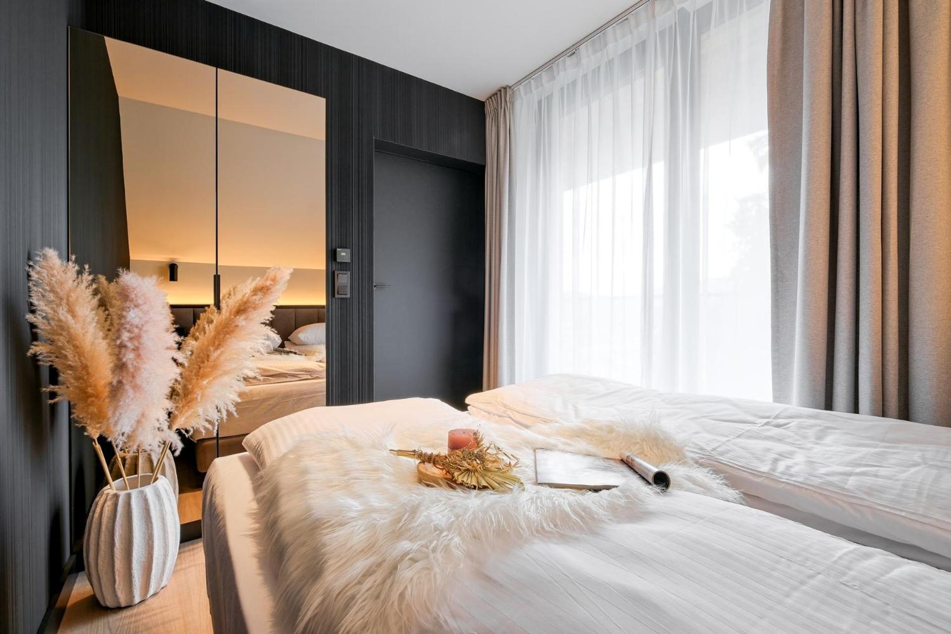 Rezydencja Sloneczna - Spa & Apartamenty Z Widokiem - เบียลกาตัทร์ชันสกา ภายนอก รูปภาพ